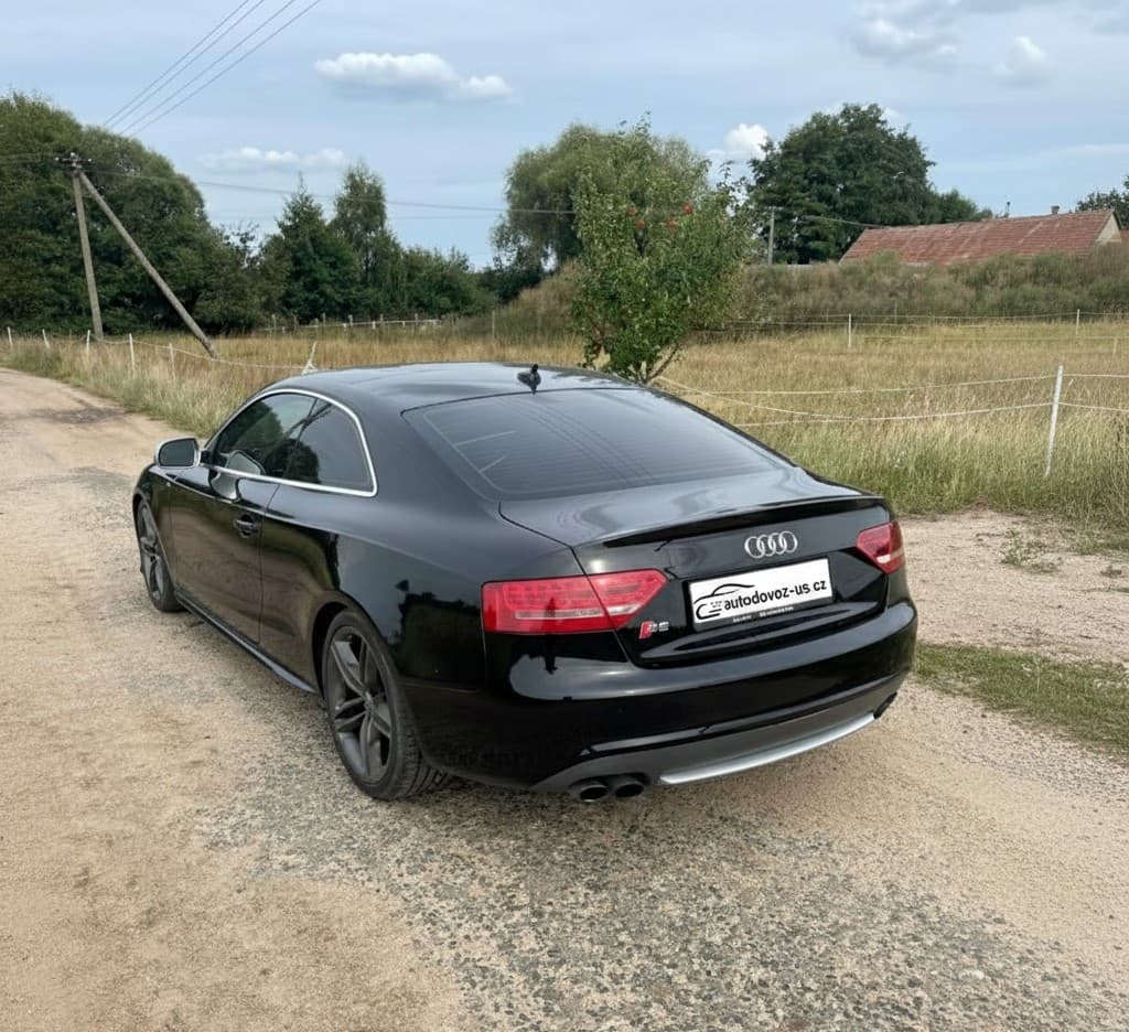 Audi S5 3