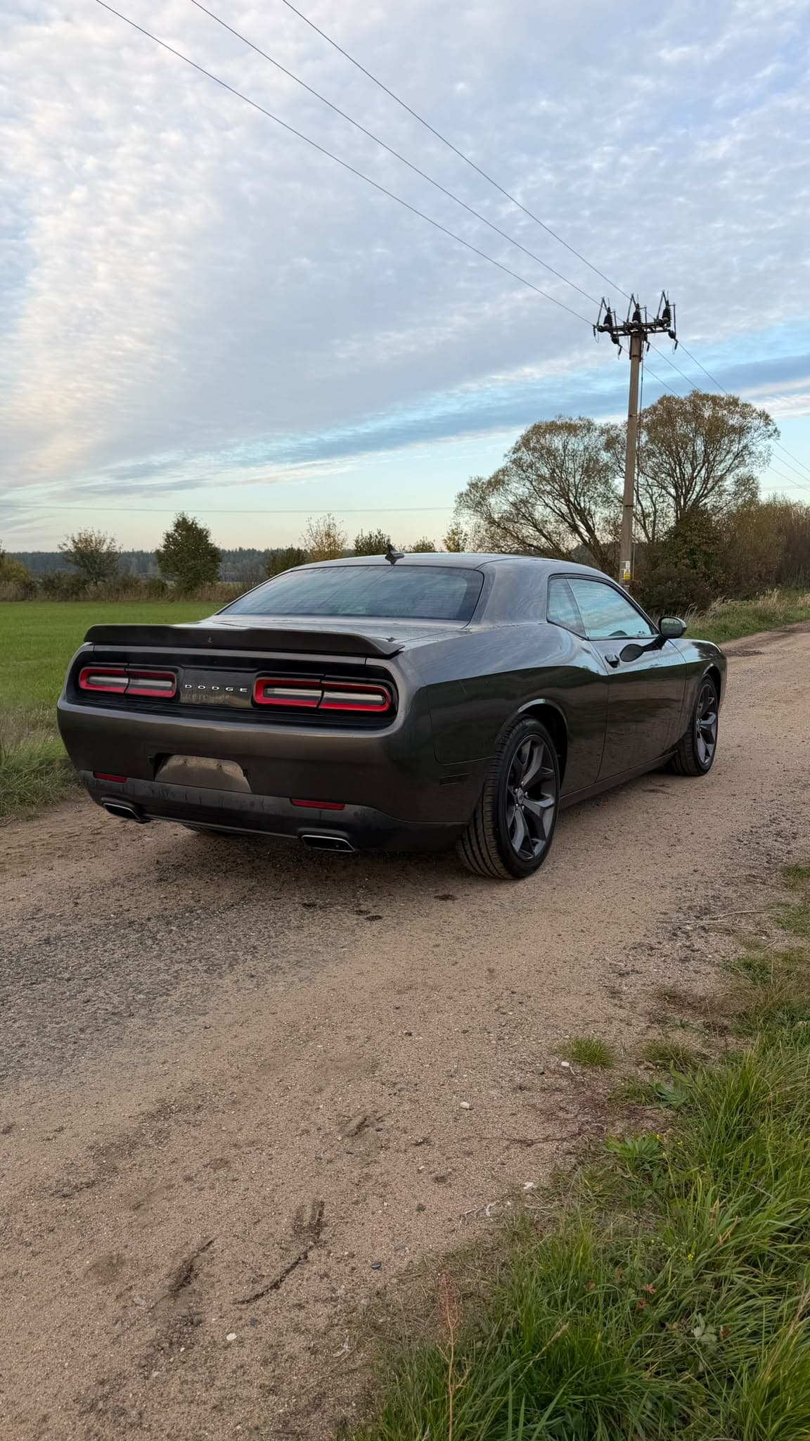 Dodge Challenger SXT Plus 3.6 V6 – Super Track Pak 4